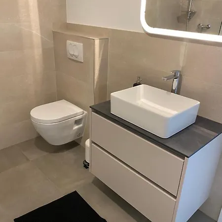 Lily Apartment *