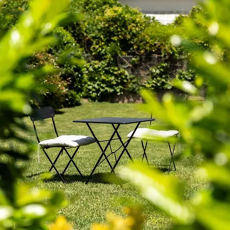 Апартаменты Eva's Garden *